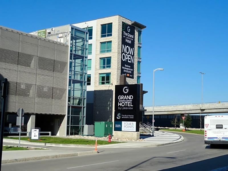 The Grand Winnipeg Airport Hotel By Lakeview Extérieur photo